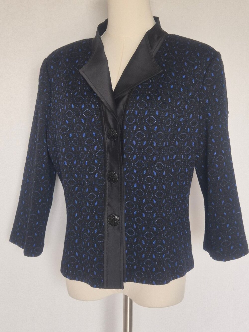 ST. JOHN Wool Blend Santana Texture Blazer Jacket 3/4 Sleeve Black Blue